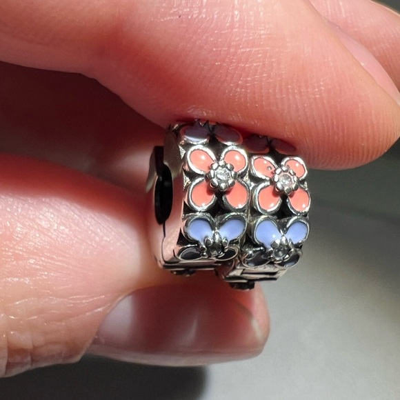 PAIR*** Pink & Purple Flowers Clip Charms - Picture 11 of 16